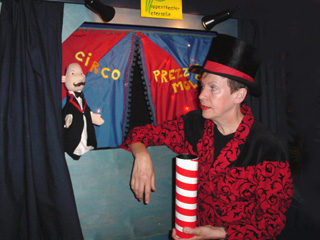 circus4.jpg circus4.jpg