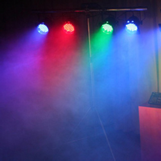 led_par_set_1.1.jpg led_par_set_1.1.jpg